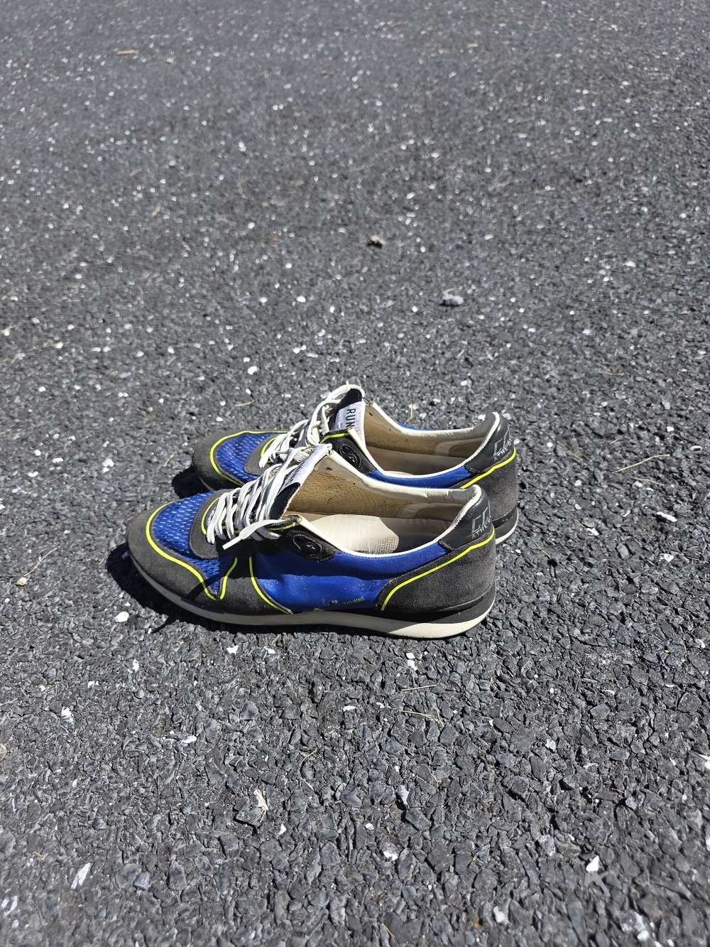 Men's Blue and Gray Casual Sneakers with Yellow Trim